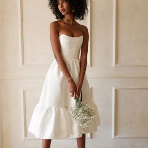 V. Chapman Virginia Dress in White Size 6; Wedding Bridal, Worn Once